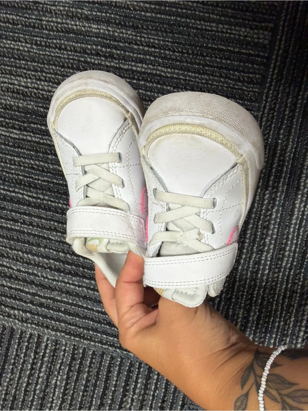 Nike lightweight kids